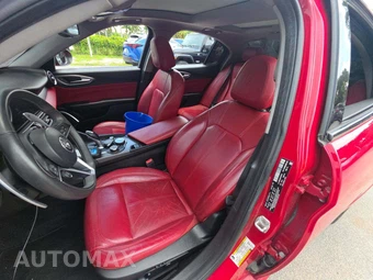 2018 Alfa Romeo Giulia – miniatura 6