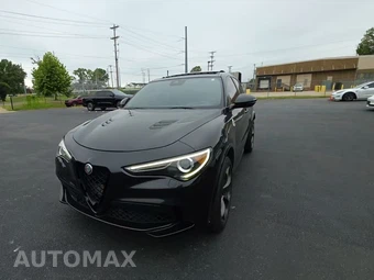2018 Alfa Romeo Stelvio Quadrifoglio