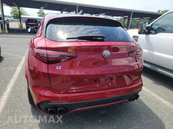 2018 Alfa Romeo Stelvio Quadrifoglio - miniatura 5