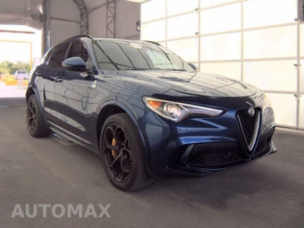 2018 Alfa Romeo Stelvio Quadrifoglio - miniatura 3