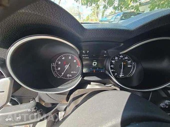 2018 Alfa Romeo Stelvio Sport - miniatura 9