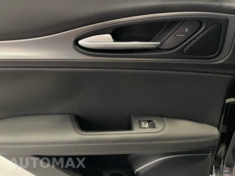 2018 Alfa Romeo Stelvio Sport - miniatura 33