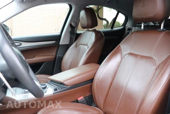 2018 Alfa Romeo Stelvio Sport – miniatura 24