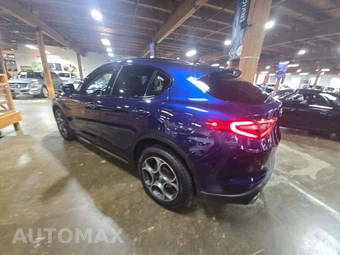 2018 Alfa Romeo Stelvio Sport – miniatura 2