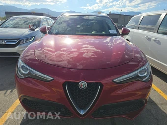 2018 Alfa Romeo Stelvio Ti Lusso – miniatura 2