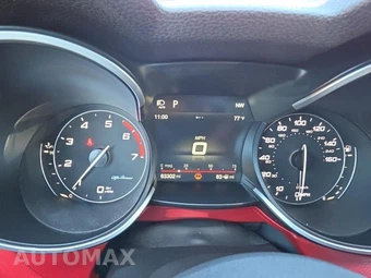2018 Alfa Romeo Stelvio Ti Sport - miniatura 15