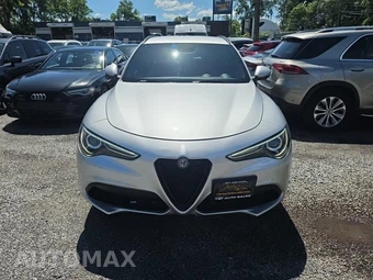 2018 Alfa Romeo Stelvio Ti Sport - miniatura 2