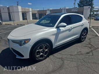 2018 Alfa Romeo Stelvio Ti Sport