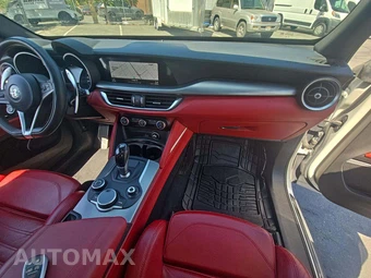 2018 Alfa Romeo Stelvio Ti Sport – miniatura 19