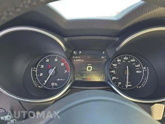 2018 Alfa Romeo Stelvio Ti Sport - miniatura 9