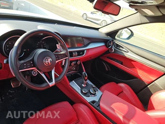 2018 Alfa Romeo Stelvio Ti Sport - miniatura 11
