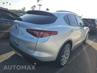 2018 Alfa Romeo Stelvio Ti Sport - miniatura 4