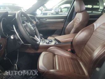 2018 Alfa Romeo Stelvio Ti Sport – miniatura 13
