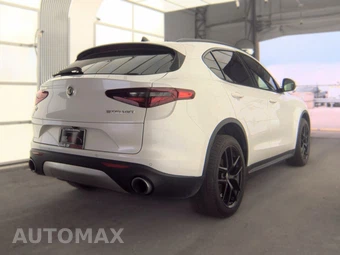 2018 Alfa Romeo Stelvio Ti Sport – miniatura 5