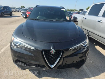 2018 Alfa Romeo Stelvio Ti Sport – miniatura 2