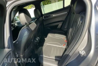 2018 Alfa Romeo Stelvio Ti Sport - miniatura 14