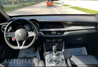 2018 Alfa Romeo Stelvio Ti Sport - miniatura 7