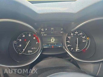 2018 Alfa Romeo Stelvio Ti Sport – miniatura 9