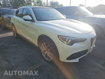 2018 Alfa Romeo Stelvio Ti – miniatura 3