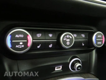 2018 Alfa Romeo Stelvio Ti - miniatura 20
