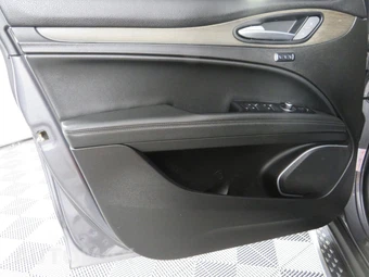 2018 Alfa Romeo Stelvio Ti - miniatura 41