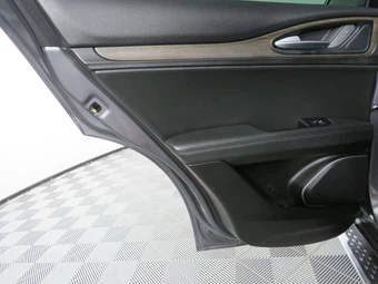 2018 Alfa Romeo Stelvio Ti - miniatura 45