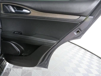 2018 Alfa Romeo Stelvio Ti - miniatura 46