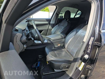 2018 Alfa Romeo Stelvio - miniatura 3