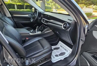 2018 Alfa Romeo Stelvio – miniatura 12
