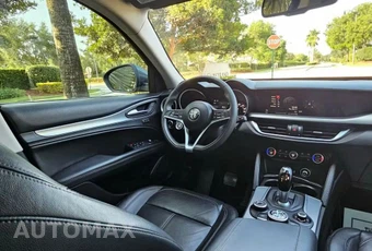 2018 Alfa Romeo Stelvio – miniatura 7