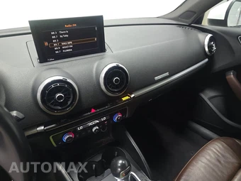 2018 Audi A3 Sedan Premium – miniatura 11