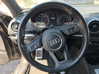 2018 Audi A3 Sedan Premium – miniatura 10