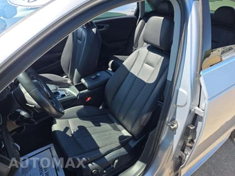 2018 Audi A4 Sedan Premium Plus w/Technology Value Pkg – miniatura 6