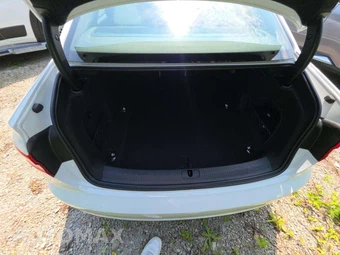 2018 Audi A4 Sedan Premium Plus - miniatura 14