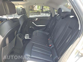 2018 Audi A4 Sedan Premium Plus – miniatura 13
