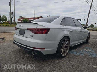 2018 Audi A4 Sedan Premium Plus – miniatura 3