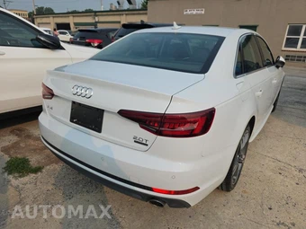 2018 Audi A4 Sedan Premium Plus – miniatura 5
