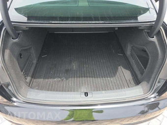 2018 Audi A4 Sedan Premium Plus – miniatura 11