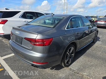 2018 Audi A4 Sedan Premium Plus - miniatura 4