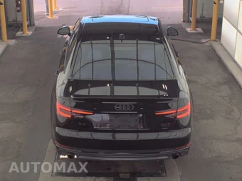 2018 Audi A4 Sedan Premium – miniatura 5