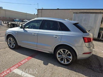 2018 Audi Q3 2.0T Premium Plus - miniatura 2