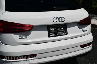 2018 Audi Q3 2.0T Premium Plus - miniatura 10