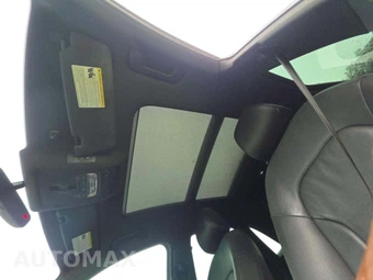 2018 Audi Q3 2.0T Premium – miniatura 11