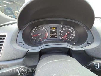 2018 Audi Q3 2.0T Premium - miniatura 9