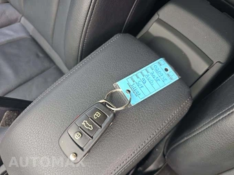 2018 Audi Q3 2.0T Sport Premium – miniatura 5