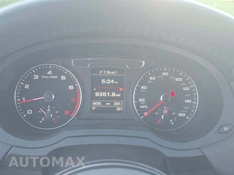 2018 Audi Q3 2.0T Sport Premium - miniatura 9