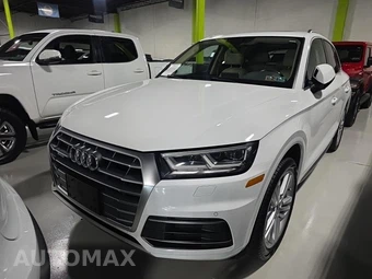 2018 Audi Q5 Premium Plus w/Technology Value Pkg