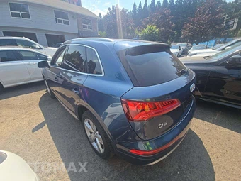 2018 Audi Q5 Premium Plus – miniatura 2