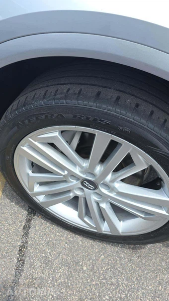 2018 Audi Q5 Premium Plus – miniatura 18