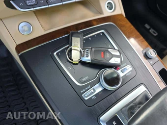 2018 Audi Q5 Premium – miniatura 8